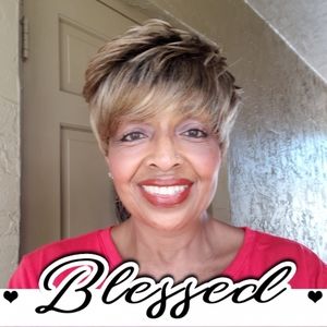 Meet your Posher, Brenda